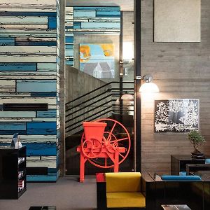Duparc Contemporary Suites
